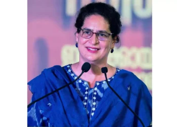 ನನ್ನ ತಾಯಿ ದೇಶಕ್ಕಾಗಿ ಮಾಂಗಲ್ಯವನ್ನೇ ತ್ಯಾಗ ಮಾಡಿದ್ದಾರೆ; ಪ್ರಿಯಾಂಕಾ ಗಾಂಧಿ