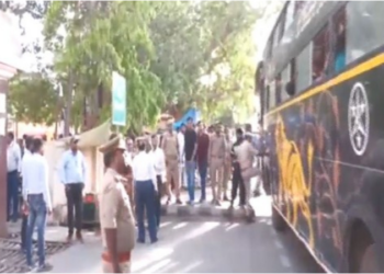 ಅಕ್ರಮವಾಗಿ ಸಾಗಿಸುತ್ತಿದ್ದ 95 ಮಕ್ಕಳ ರಕ್ಷಣೆ