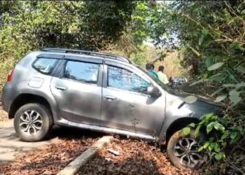 ಕಾರ್ಮಿಕರ ಮೇಲೆ ಹರಿದ ಕಾರು