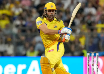 ಹಾರ್ದಿಕ್ ಪಾಂಡ್ಯಗೆ ಕ್ಲಾಸ್ ತೆಗೆದುಕೊಳ್ಳುತ್ತಿರುವ ಹಿರಿಯ ಆಟಗಾರರು