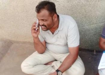 ರೈತರಿಗೆ 9 ಕೋಟಿ ಪಂಗನಾಮ ಹಾಕಿದ ವ್ಯಕ್ತಿ