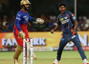 ಬೆಂಕಿ ಬೌಲಿಂಗ್ ಮಾಡಿದ ಮಯಾಂಕ್!!