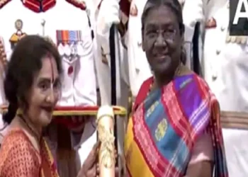 ಹಲವು ಗಣ್ಯರಿಗೆ ಪದ್ಮವಿಭೂಷಣ ಪ್ರಶಸ್ತಿ ಪ್ರದಾನ