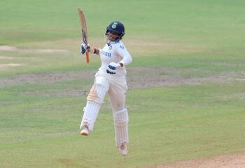 ಅತಿ ವೇಗದ ದ್ವಿಶತಕ ಸಿಡಿಸಿ ದಾಖಲೆ ಬರೆದ ಶಫಾಲಿ ವರ್ಮಾ!