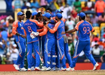 ಚಾಂಪಿಯನ್ ತಂಡಕ್ಕೆ ಲೆಜೆಂಡ್ಸ್ ಗಳಿಂದ ಅಭಿನಂದನೆ