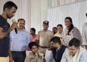 ಮದುವೆಗೆ ವಧು ಹುಡುಕಿಕೊಡುವಂತೆ ಜಿಲ್ಲಾಧಿಕಾರಿ ಬಳಿ ಮನವಿ ಮಾಡಿದ ರೈತ