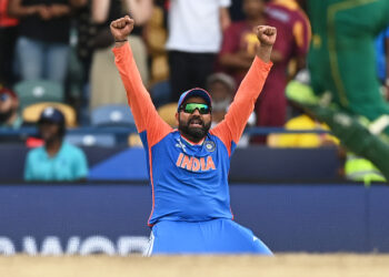 ವಿಶೇಷ ದಾಖಲೆಯೊಂದಿಗೆ ವಿದಾಯ ಹೇಳಿದ ರೋಹಿತ್ ಶರ್ಮಾ