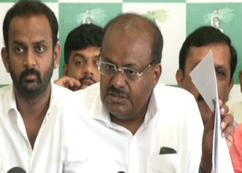 40 ವರ್ಷ ಕಳೆದರೂ ನಮಗೆ ಬದಲಿ ನಿವೇಶನ ನೀಡಿಲ್ಲ; ಕುಮಾರಸ್ವಾಮಿ