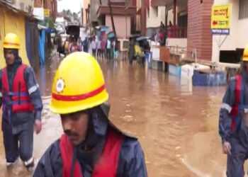 ಮಲೆನಾಡಿನಲ್ಲಿ ಮುಂದುವರೆದ ಮಳೆ; ಸಂಪೂರ್ಣ ಜಲಾವೃತಗೊಂಡ ಶೃಂಗೇರಿ ರಸ್ತೆ