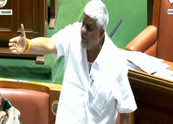 ಸದನದಲ್ಲಿ ತೀವ್ರ ಆಕ್ರೋಶ ವ್ಯಕ್ತಪಡಿಸಿದ ಶಾಸಕ ಎಚ್.ಡಿ. ರೇವಣ್ಣ
