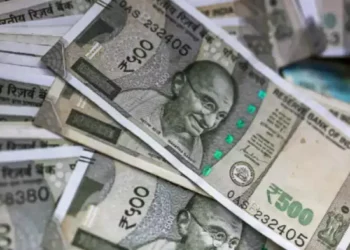 ಸರ್ಕಾರಿ ನೌಕರರಿಗೆ ಎಷ್ಟು ಸಂಬಳ ಹೆಚ್ಚಾಗಲಿದೆ?