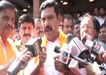 ಸಿಎಂ ಸ್ಥಾನಕ್ಕೆ ಸಿದ್ದು ರಾಜೀನಾಮೆ ನೀಡಲಿ; ಬಿ.ವೈ. ವಿಜಯೇಂದ್ರ