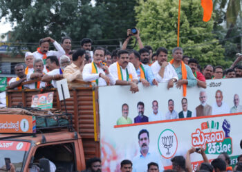 2ನೇ ದಿನಕ್ಕೆ ಕಾಲಿಟ್ಟ ದೋಸ್ತಿಗಳ ಮೈಸೂರು ಚಲೋ