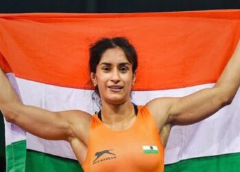 ಪ್ಯಾರಿಸ್ ಒಲಿಂಪಿಕ್ಸ್ ನಿಂದ ಅನರ್ಹಗೊಳ್ಳುತ್ತಿದ್ದಂತೆ ಆಸ್ಪತ್ರೆಗೆ ದಾಖಲಾದ ವಿನೀಶ್