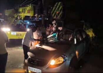 ಚಾಲಕನ ನಿಯಂತ್ರಣ ತಪ್ಪಿ ಕಾರು ಪಲ್ಟಿ; ಹಲವರಿಗೆ ಗಾಯ