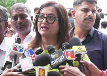 ದರ್ಶನ್ ಬಗ್ಗೆ ಅಚ್ಚರಿಯ ಹೇಳಿಕೆ ನೀಡಿದ ನಟಿ ಸುಮಲತಾ