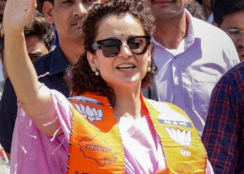 ಟೀಕಿಸುವ ಭರದಲ್ಲಿ ಕಂಗನಾ ವಿರುದ್ಧ ವಿವಾದಾತ್ಮಕ ಹೇಳಿಕೆ ನೀಡಿದ ಮಾಜಿ ಸಂಸದ