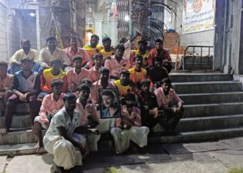 ನಟ ದರ್ಶನ್ ಬಳ್ಳಾರಿ ಜೈಲಿಗೆ; ಅಭಿಮಾನಿಗಳಿಂದ ವಿಶೇಷ ಪೂಜೆ