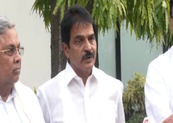 ದೋಸ್ತಿಗಳ ಪಿತೂರಿಗೆ ನಾವು ಜಗ್ಗುವುದಿಲ್ಲ; ವೇಣುಗೋಪಾಲ್