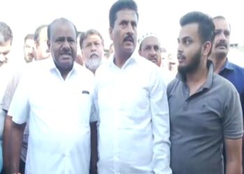 ನಾಗಮಂಗಲ ಕೋಮುಗಲಭೆ ಸ್ಥಳಕ್ಕೆ ಭೇಟಿ ನೀಡಿ ಪರಿಶೀಲನೆ ನಡೆಸಿದ ಕುಮಾರಸ್ವಾಮಿ