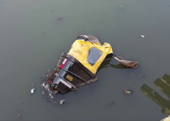 ಭಾರೀ ಮಳೆಗೆ ಕೊಟ್ಟಿ ಹೋದ ಆಟೋ!