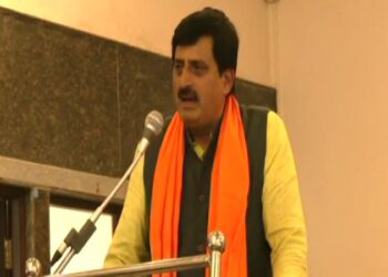 ವಿಪ ಸ್ಥಾನಕ್ಕೆ ರಾಜೀನಾಮೆ ಸಲ್ಲಿಸಿದ ಯೋಗೇಶ್ವರ್