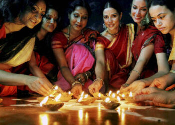 2024 ಬೆಳಕಿನ ಹಬ್ಬ ದೀಪಾವಳಿ ಯಾವಾಗ? ದಿವಸದ ಮಹತ್ವ, ಪೂಜಾ ವಿಧಾನ, ಮುಹೂರ್ತಗಳ ಬಗ್ಗೆ ತಿಳಿದುಕೊಳ್ಳಿ