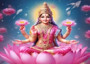 ದೀಪಾವಳಿ ಹಬ್ಬದಲ್ಲಿ ಈ ದೀಪದಎಣ್ಣೆಯು ದೇವರ ಮನೆಯಲ್ಲಿ ಜ್ಯೋತಿ ಬೆಳಗಿಸಿದರೆ ತುಂಬಾ ತುಂಬಾ ಶ್ರೇಷ್ಠ…..