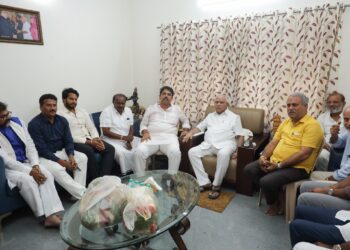 ಯೋಗೇಶ್ವರ್ ಗೆ ತೊಡೆ ತಟ್ಟಿದ ನಿಖಿಲ್ ಕುಮಾರಸ್ವಾಮಿ