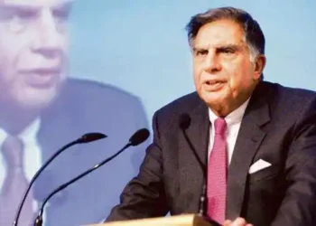 ಸಕಲ ಸರ್ಕಾರಿ ಗೌರವಗಳೊಂದಿಗೆ ಟಾಟಾ ಅಂತಿಮ ಸಂಸ್ಕಾರ