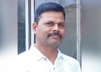 ವಾಲಿಬಾಲ್ ತರಬೇತಿ ನೀಡುತ್ತಿದ್ದಾಗ ಕುಸಿದು ಬಿದ್ದ ಶಿಕ್ಷಕ