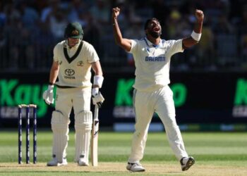 ಭಾರತ 150 ರನ್‌ಗಳಿಗೆ ಆಲೌಟ್; ಮುಂದುವರಿದ ಭಾರತ ತಂಡದ ಬ್ಯಾಟಿಂಗ್ ವೈಫಲ್ಯ