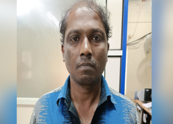 ಮೊಬೈಲ್ ನೋಡುತ್ತಿದ್ದ ಮಗನ ತಲೆಗೆ ಬ್ಯಾಟ್ ನಿಂದ ಹೊಡೆದ ತಂದೆ