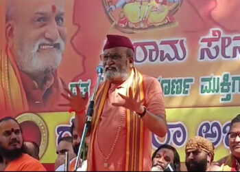 ಜಮೀರ್ ನನ್ನು ಆಲದ ಮರಕ್ಕೆ ನೇಣು ಹಾಕಿ; ಮುತಾಲಿಕ್