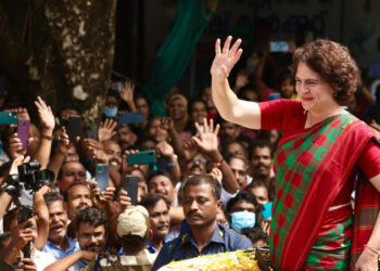 70 ಸಾವಿರ ಮತಗಳ ಮುನ್ನಡೆಯಲ್ಲಿ ಪ್ರಿಯಾಂಕಾ ಗಾಂಧಿ