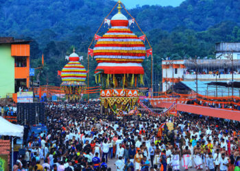 ಕುಕ್ಕೆಯಲ್ಲಿ  ಚಂಪಾಷಷ್ಠಿ  ಮತ್ತು  ಲಕ್ಷ ದೀಪೋತ್ಸವದ ಸಂಭ್ರಮ