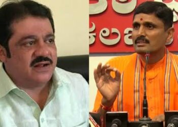 ಜಮೀರ್ ಪಾಕಿಸ್ತಾನಿ ಸಚಿವ’  ಸಿದ್ದಲಿಂಗ ಸ್ವಾಮೀಜಿ ಕಿಡಿ – ವಿವಾದಕ್ಕೆ ದಾರಿಯಾದ ಹೇಳಿಕೆ