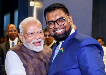 ಗಯಾನಾ ಅಧ್ಯಕ್ಷರಿಗೆ ಕರ್ನಾಟಕದ ಗೊಂಬೆ ಉಡುಗೊರೆ ನೀಡಿದ ಪ್ರಧಾನಿ