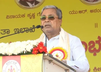 ಧ್ವಜಾರೋಹಣ ನೆರವೇರಿಸಿದ ಸಿಎಂ