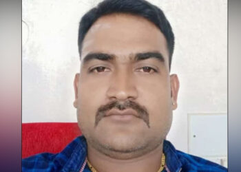 ಬೈಕ್ ಓಡಿಸುತ್ತಿರುವಾಗಲೇ ಹೃದಯಾಘಾತ; ವ್ಯಕ್ತಿ ಸಾವು