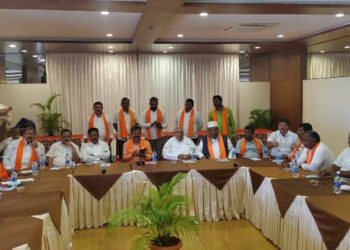 ವಿಜಯೇಂದ್ರ ಪರ ಸಭೆ: ಹಲವಾರು ನಾಯಕರು ಭಾಗಿ