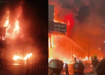 ಬೈಕ್ ಶೋರೂಂಗೆ ಬೆಂಕಿ; 50ಕ್ಕೂ ಅಧಿಕ ಬೈಕ್ ಗಳು ಸುಟ್ಟು ಭಸ್ಮ