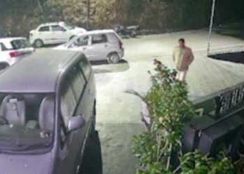 ಮದ್ಯ, ಆಹಾರ ನೀಡದ ರೆಸಾರ್ಟ್ ಮ್ಯಾನೇಜರ್ ಹತ್ಯೆ!