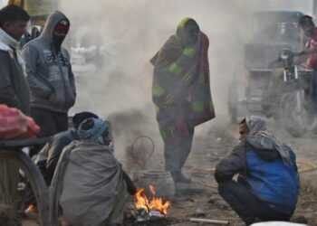 ಚಳಿ ತಡೆಯದೆ ಉಸಿರುಗಟ್ಟಿ ಒಂದೇ ಕುಟುಂಬದ ಐವರು ಬಲಿ