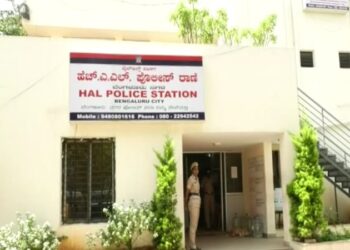 ಪೆಟ್ರೋಲ್ ಸುರಿದುಕೊಂಡು ಮಹಿಳಾ ಟೆಕ್ಕಿ ಆತ್ಮಹತ್ಯೆ!