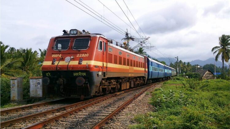 Indian Railway new ticket booking rule: Aadhaar verification is mandatory for Indian Railway tickets booking online