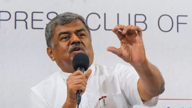 Karnataka Legislative Council Opposition Leader B K Hariprasad during the "Meet the Press" program at the Press Club, Bengaluru on Friday.  DH Photo/Mariya S Mattathil