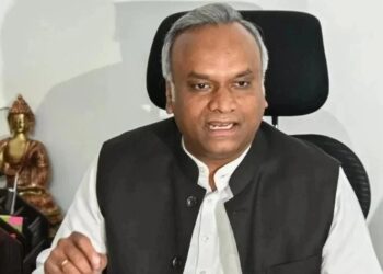 ಖರ್ಗೆಯ ಆರ್ ಎಸ್ ಎಸ್ ವಿರೋಧಕ್ಕೆ ತಿರುಗುಬಾಣ: ವಕ್ಫ್ ಬೋರ್ಡ್ ಕಾನೂನಿಗೆ ಅತೀತವೇ? ಎಂದು ಕೆರಳಿದ ನೆಟ್ಟಿಗರು