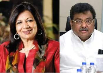 ರಸ್ತೆ ಗುಂಡಿ ಕಿಚ್ಚು: ಬಯೋಕಾನ್ ಮುಖ್ಯಸ್ಥೆ ಟ್ವೀಟ್‌ಗೆ ಸಚಿವ MB ಪಾಟೀಲ್ ಕೆಂಡಾಮಂಡಲ, ‘ಹಿಂದಿನವರು ಬದನೆಕಾಯಿ ಮಾಡಿದ್ದಾರಾ?’