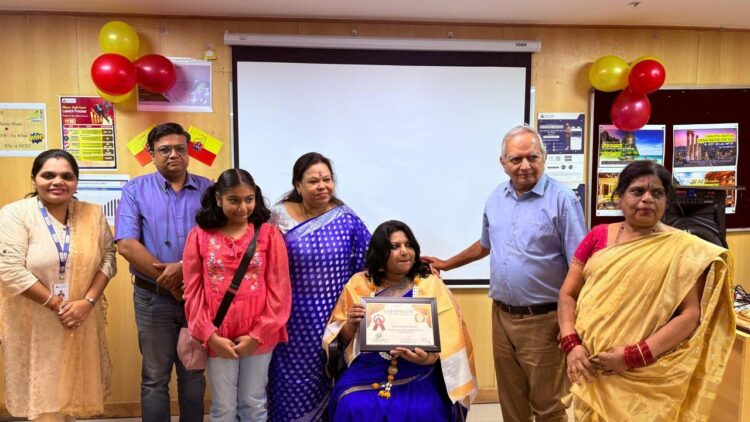 Renowned Journalist Yashaswini Parimi Honored with Mahila Ratna Award for Her Outstanding Contribution to Media